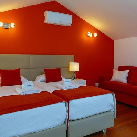 Luzbay Pool Apartments Екстер'єр фото