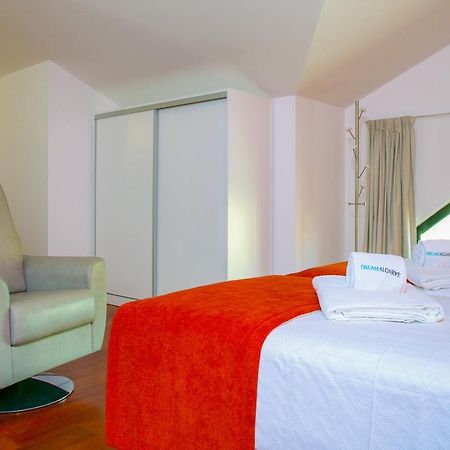 Luzbay Pool Apartments Екстер'єр фото